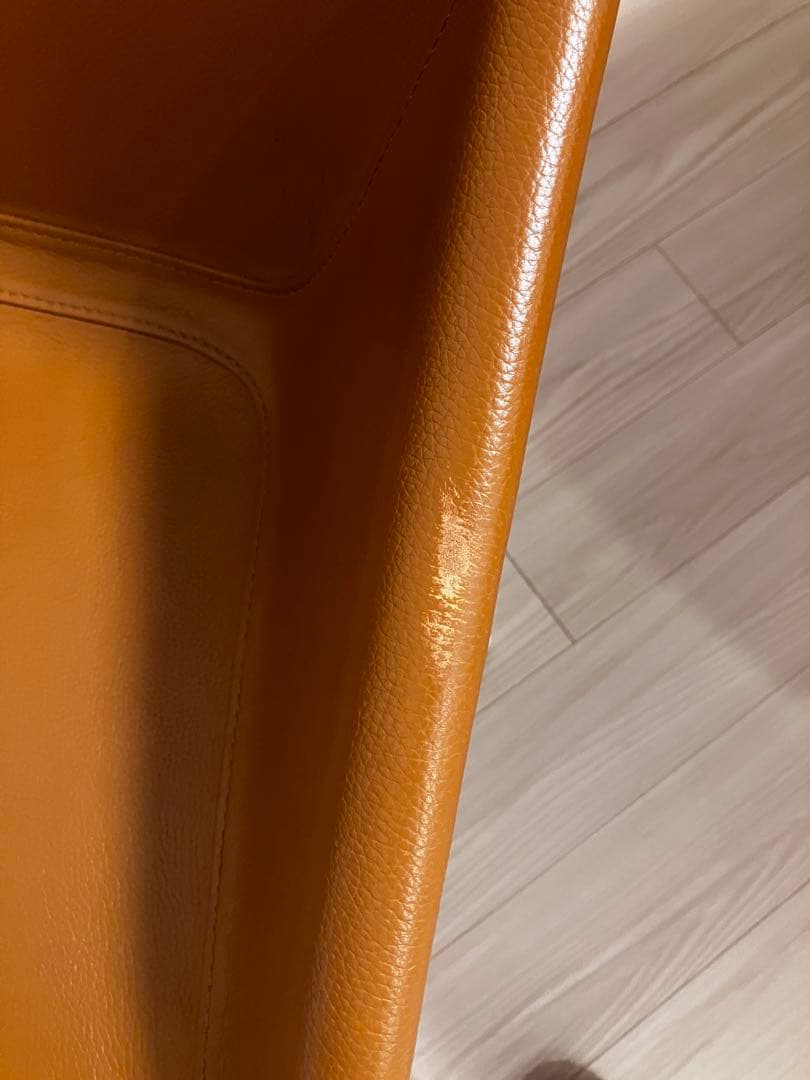 P：Alicante 伸張式ダイニングテーブル／チェア