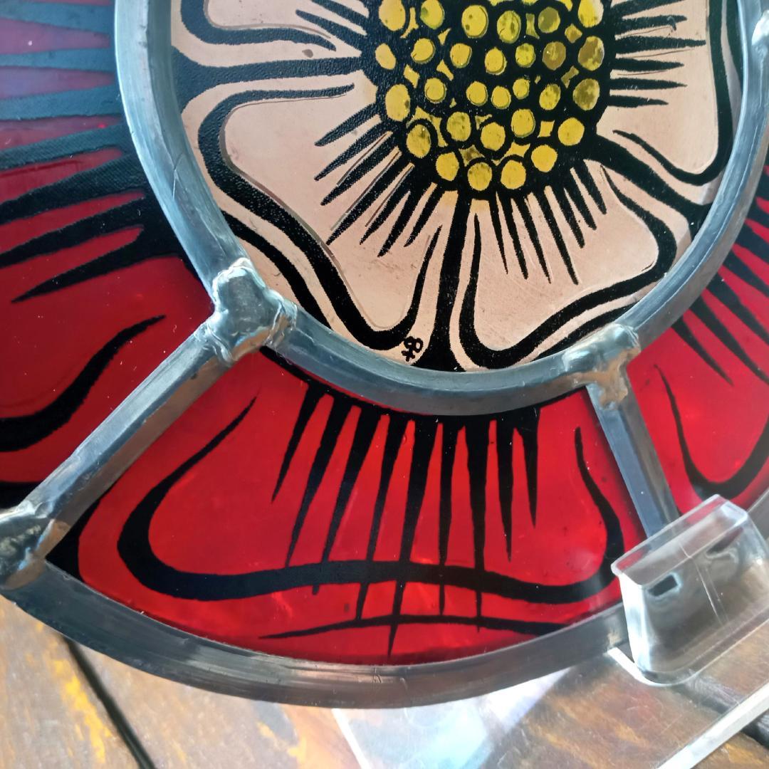 アメリカ ステンドグラス 中世風 教会風 花文様バラ窓グラスマスターズ