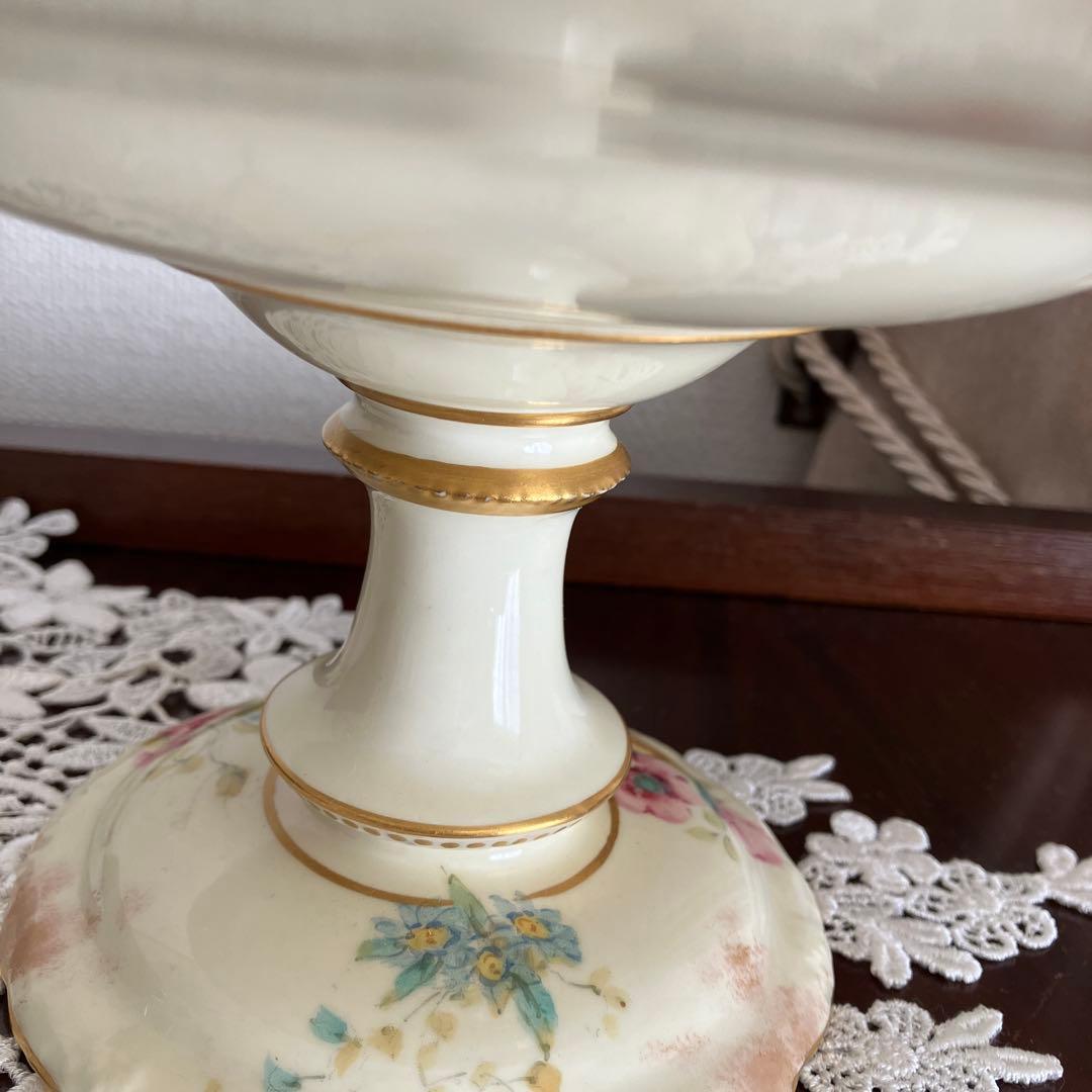 古ロイヤルクラウンダービー 薔薇のタッツァ