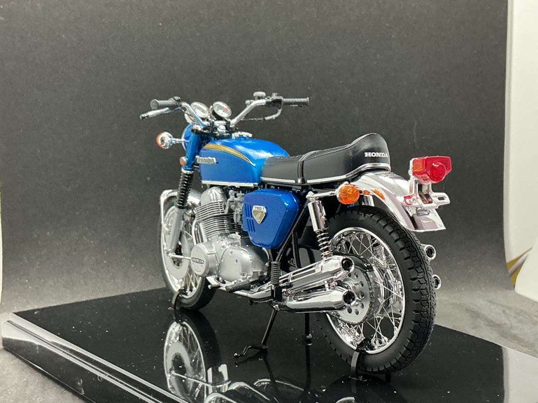 ⑧ 1/12スケール　ホンダCB750FOURノーマル　プラモデル完成品 アオシマ 1/12 ホンダ ドリームCB750FOUR – 模型製作 かえる工房