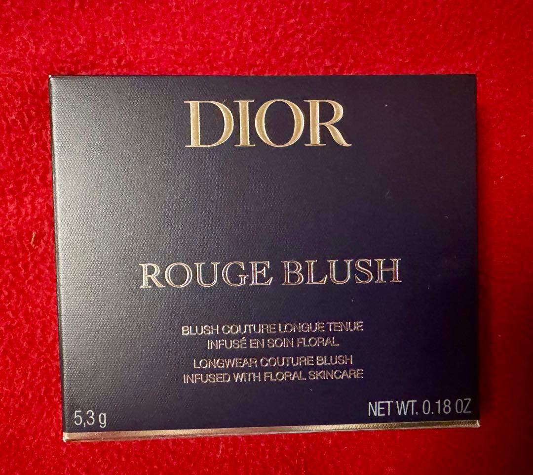 ディオールスキン ルージュ ブラッシュ（展開店舗限定品）（限定色） 748