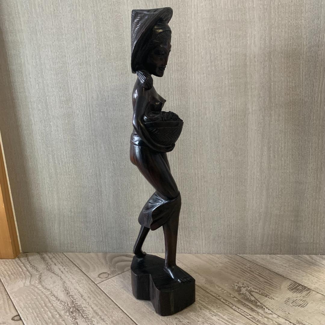 神秘的な踊り子／バリ 工芸品 女性像 仏像 木像 木彫 一本彫 神秘的な