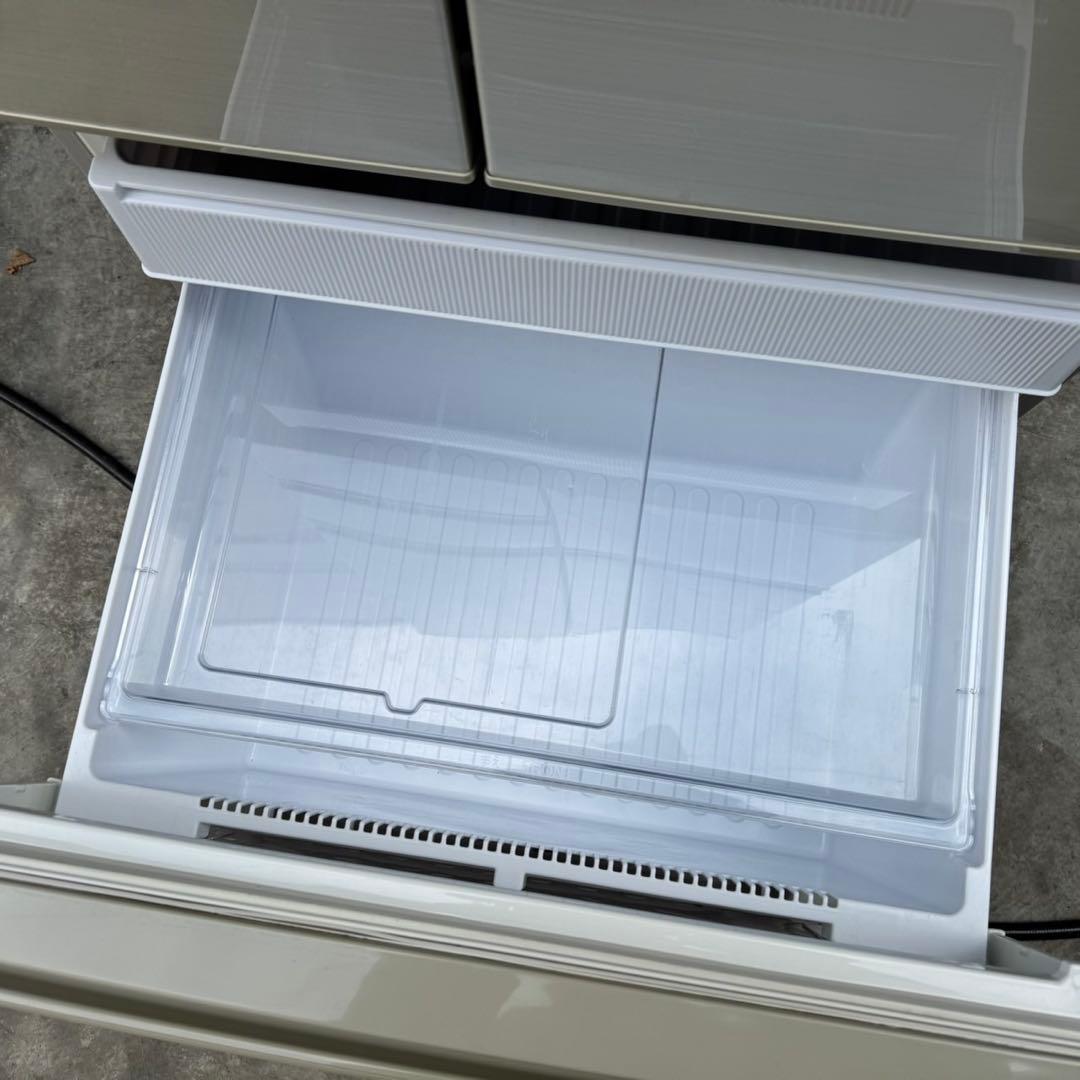 89⭐️日本製★2019年製★シャープ　冷蔵庫　6ドア　大型　自動製氷　大容量