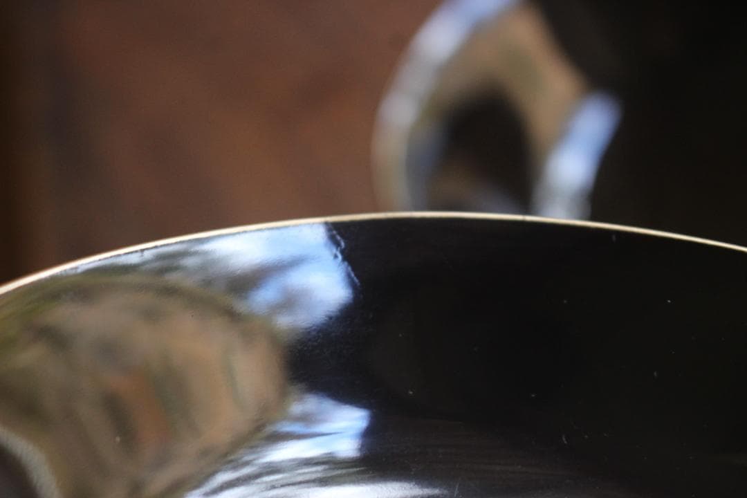 小傷あり！風情ある千筋糸目に極上桐花蒔絵の映えるお椀