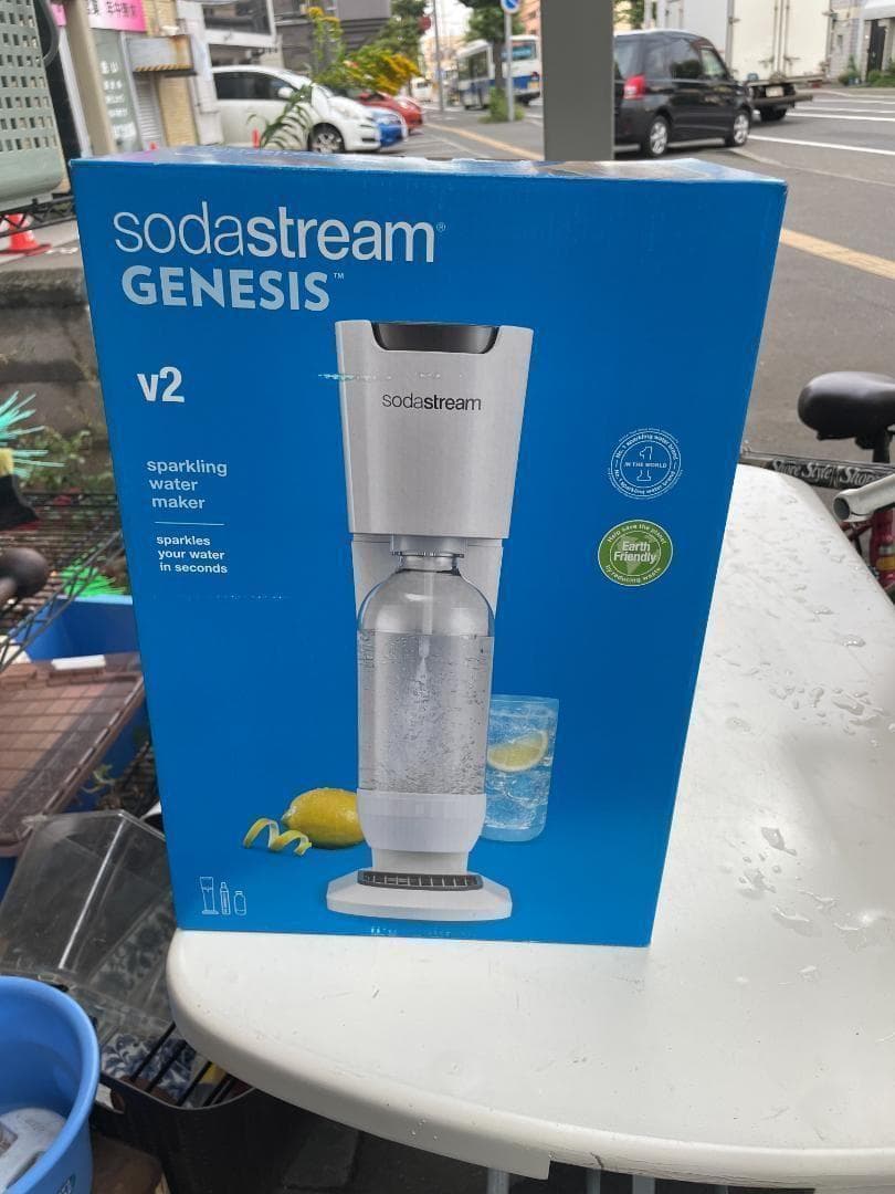 新品SodaStream GENESIS v2 炭酸水メーカー／ソーダストリーム sodastream（ソーダストリーム） ジェネシス V2 V3 sodastream genesis