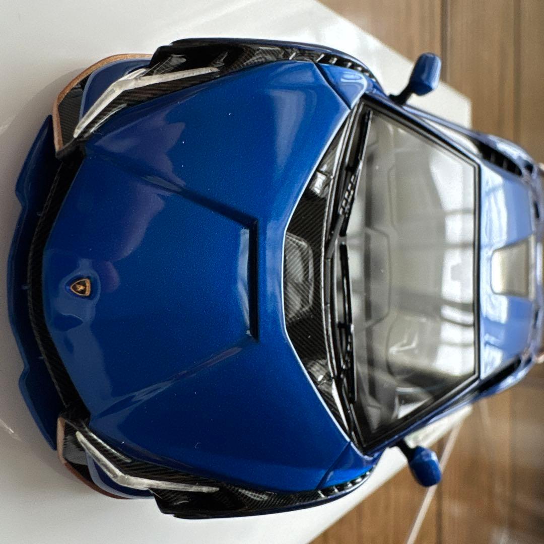 Makeup ミニカー Lamborghini Sian FKP 1/43