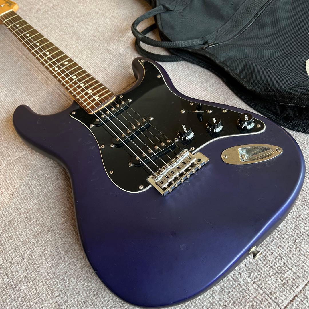 は*つ様 Fender ストラトキャスター・訳あり品（ご入札前に必ず全文をお読み