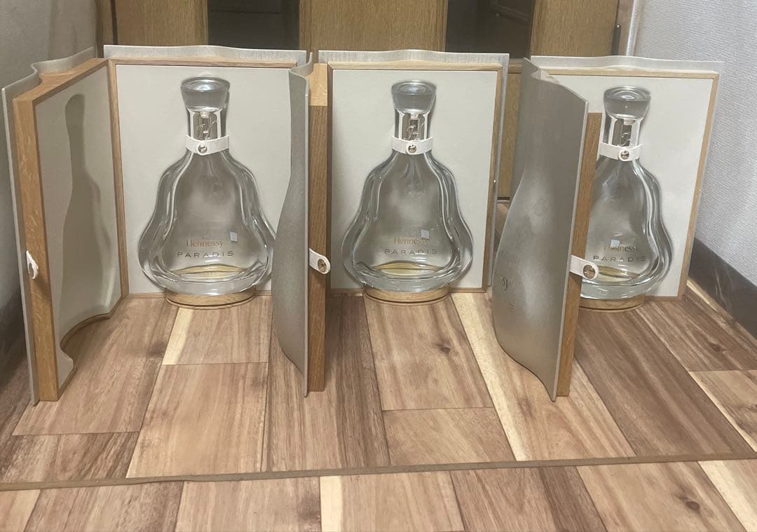空瓶！Hennessy Paradis ヘネシー パラディ（3本）箱付 空き瓶