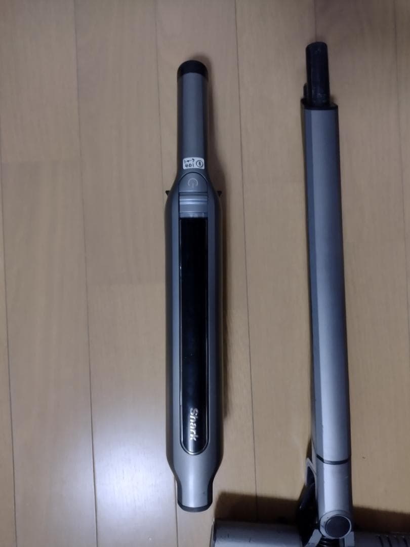 シャーク☆コードレスクリーナー☆CS401JGR☆バッテリー新品と同等☆3