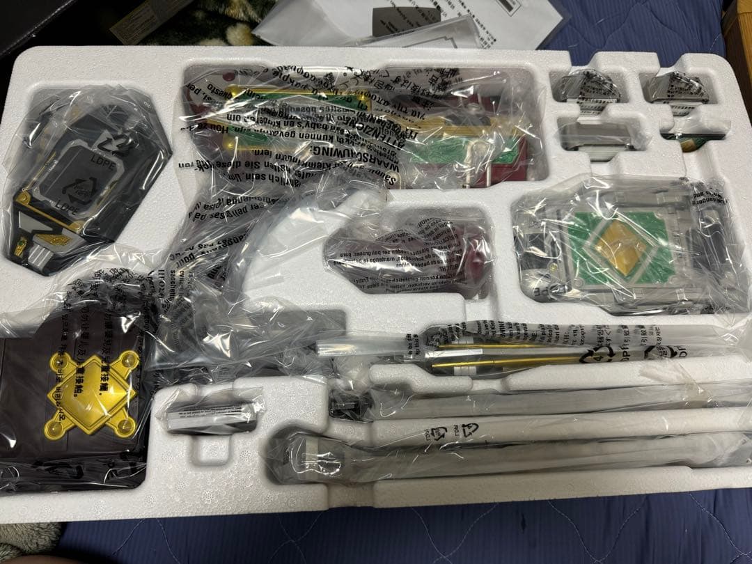 最終値下げCSMギャレンバックル&ラウズアブゾーバー&ギャレンラウザー