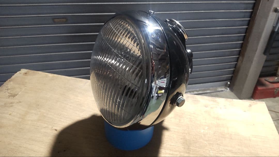 ルーカス Lucas SSU700タイプ ヘッドライト 7インチ 汎用 - メルカリ