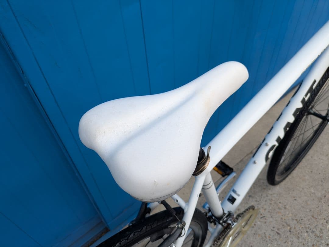 美品　GIANT ESCAPE R3 GIANT クロスバイク 名古屋引取