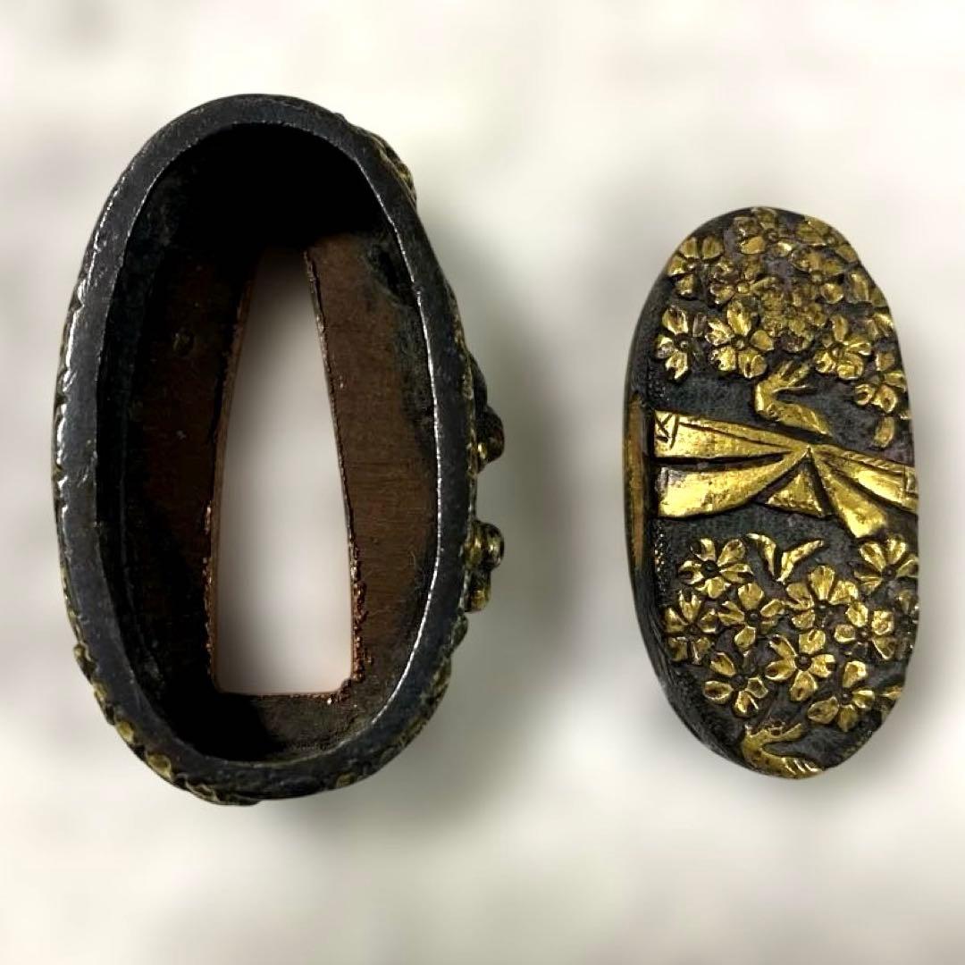 B-38 縁頭　金象嵌　在銘　武具　刀装具　刀　骨董品　美術品　工芸品　江戸時代