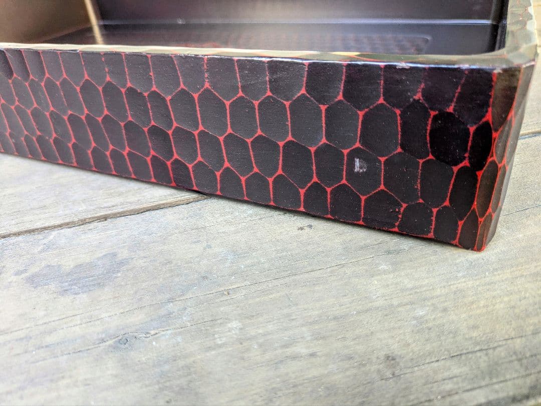 鎌倉彫乱れ箱　木製衣装箱　入れ子　伝統工芸品　漆塗り　昭和レトロ