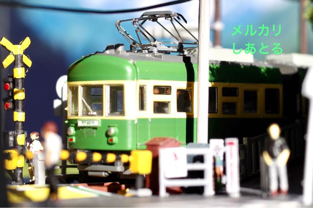 江ノ電 鎌倉高校前の踏切 鉄道ジオラマ展示台 Nゲージ Bトレ 鉄コレ