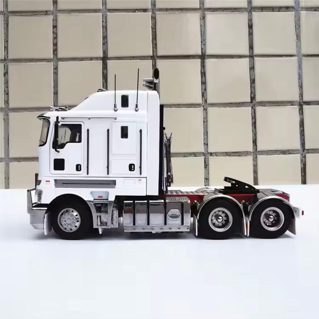 K200 PRIME MOVER 1/32スケールモデル