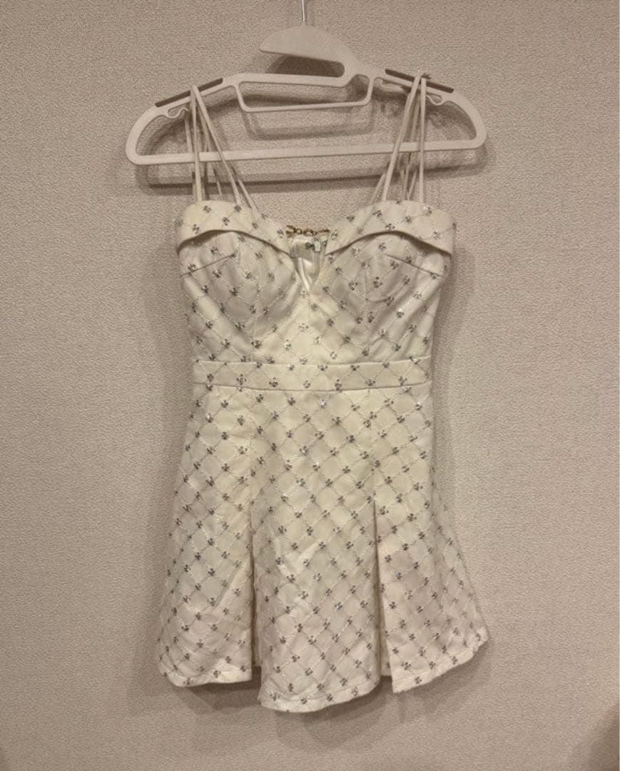 【美品】ジュエルズホワイトドレス