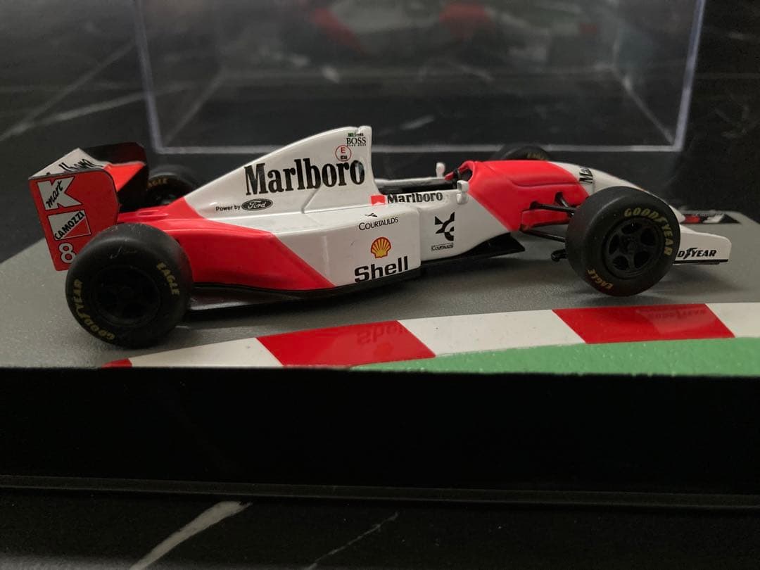 マクラーレン　MP4/8 マルボロ仕様　セナ　F1マシンコレクション