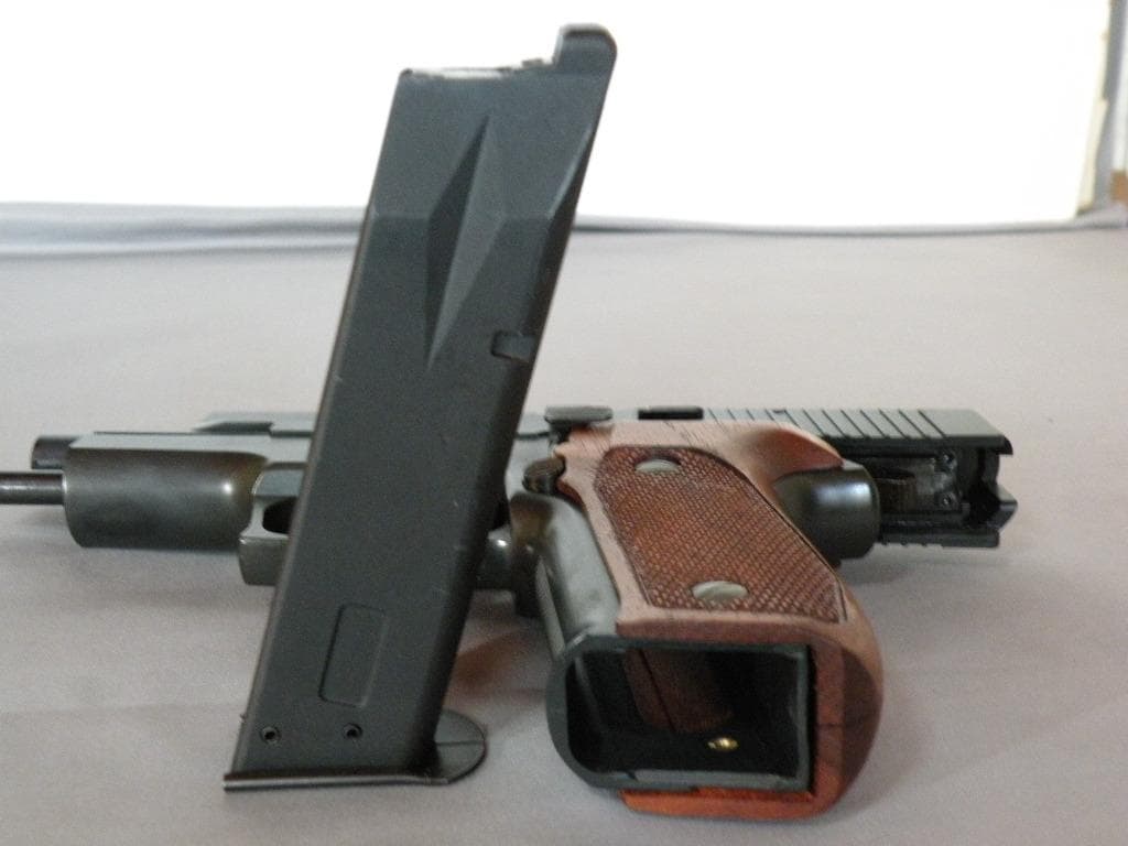 c*t様 タナカワークス P226 シグシュアー マグナブローバック 木製グリッ