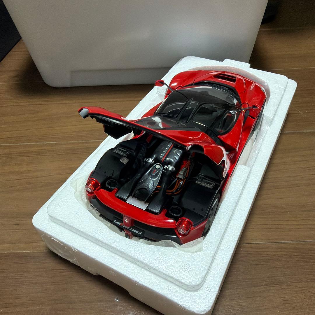 希少 Hot Wheels ELITE LaFerrari 1:18 赤