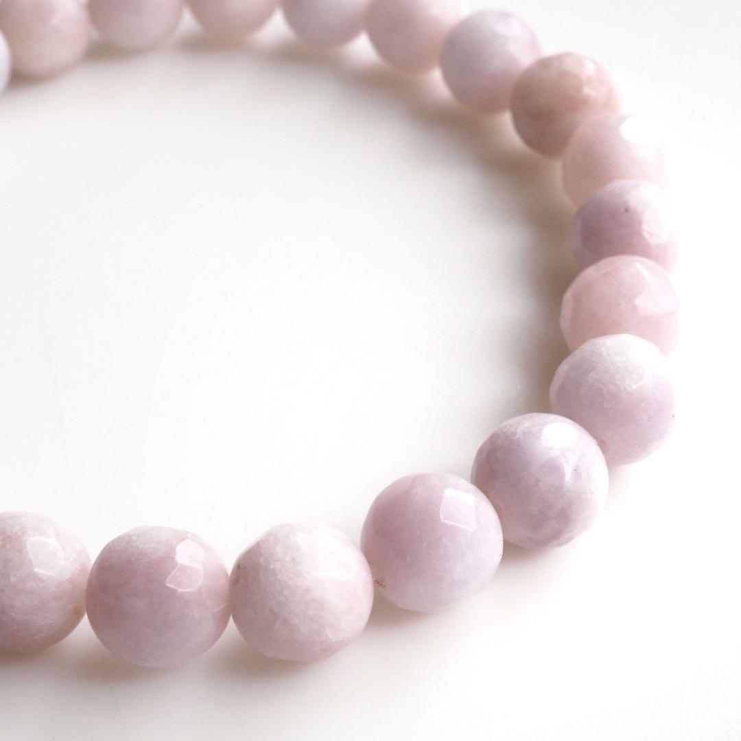 【もも】希少色薄桃翡翠の大粒枠留めネックレストップ