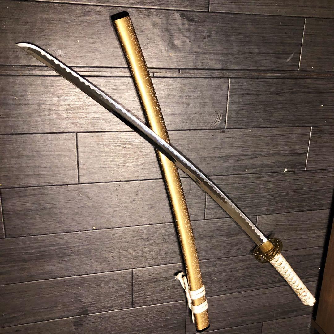 高級模造刀　白金拵え　太刀　本格模造刀