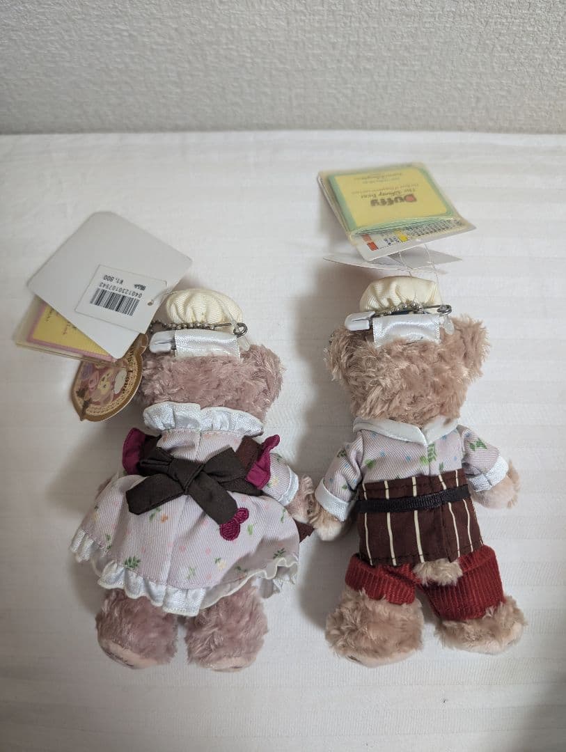 【新品タグ付き】ダッフィー シェリーメイ ぬいぐるみバッチ