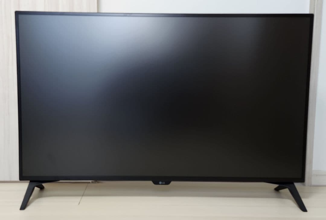 LG 43UN700T-B 43インチ 4K IPS Type-C モニター Amazon.co.jp: LG 43UN700T-B 43インチ 4K UHD 3840x2160 IPS USB-C