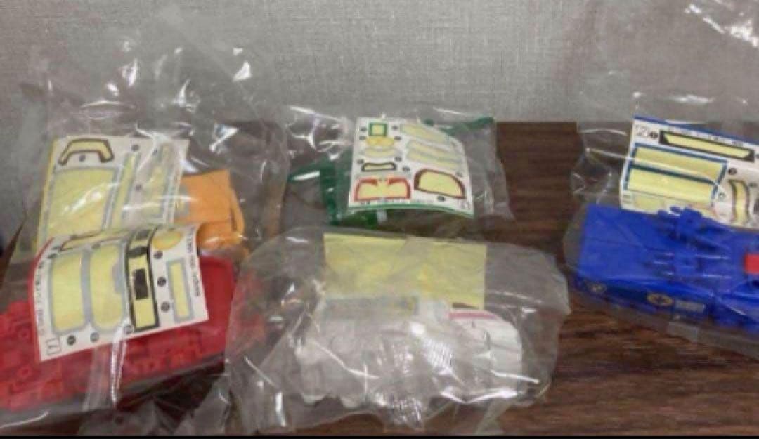 ミニプラ 救急戦隊ゴーゴーファイブ　ビクトリーロボ　当時品　未組み立て