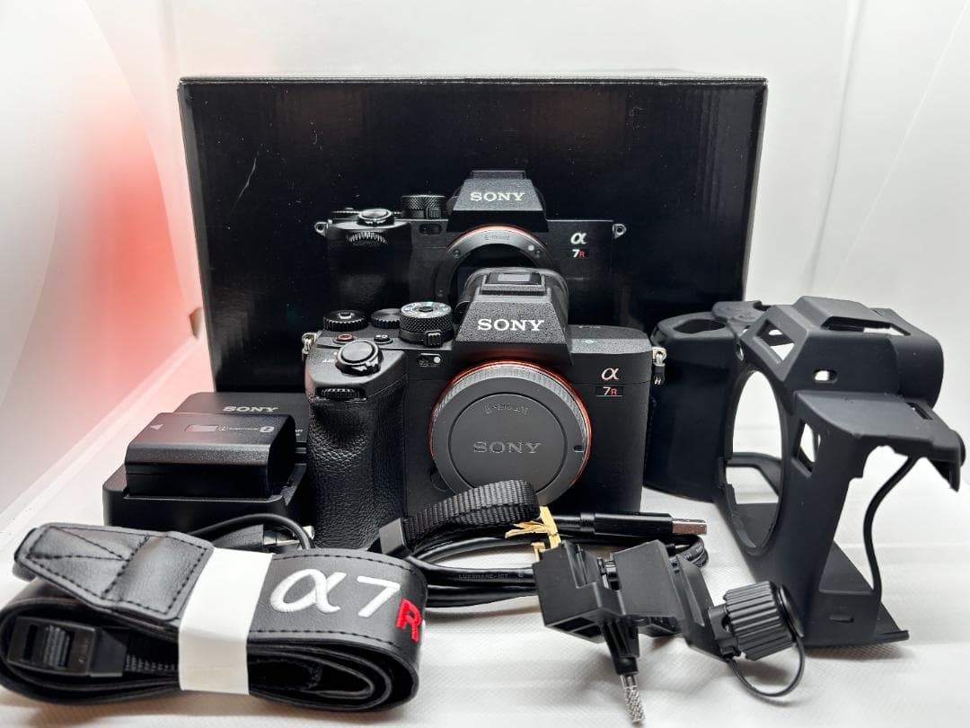 極美品】SONY α7R V ILCE-7RM5｜シャッター約6,800回 - メルカリ