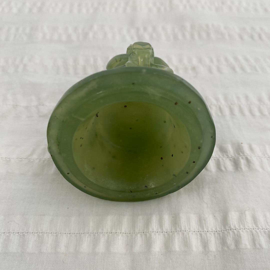 翡翠（ヒスイ）天然石 新山玉炉 龍の香炉 81年ポートピア天津物産展