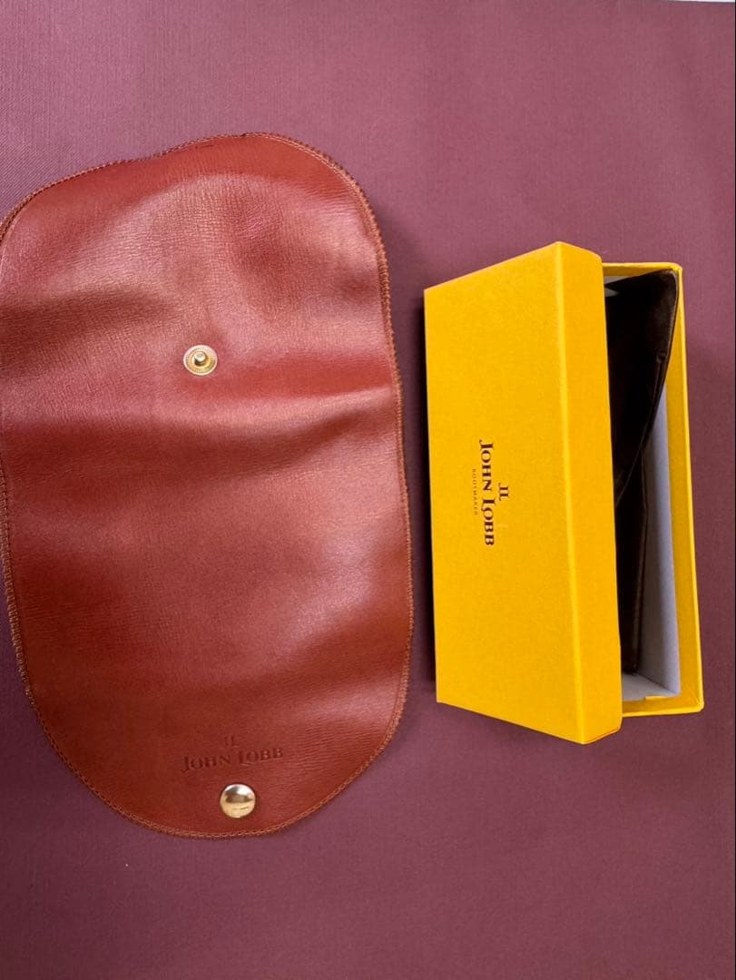 【新品未使用】JOHN LOBB ジョンロブ　バッフィンググローブ　靴磨き