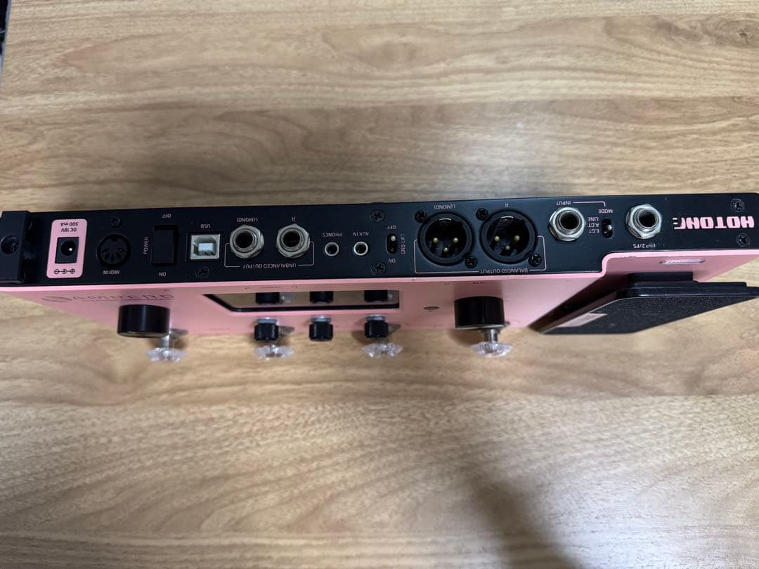 Hotone Ampero 限定カラー