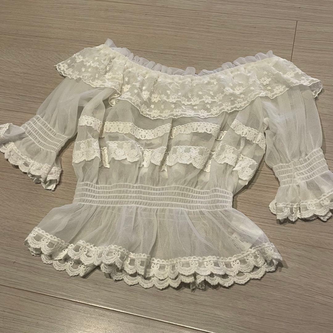 希少　LIZ LISA リズリサ　フリル　スカパン 白　オフショル　レース