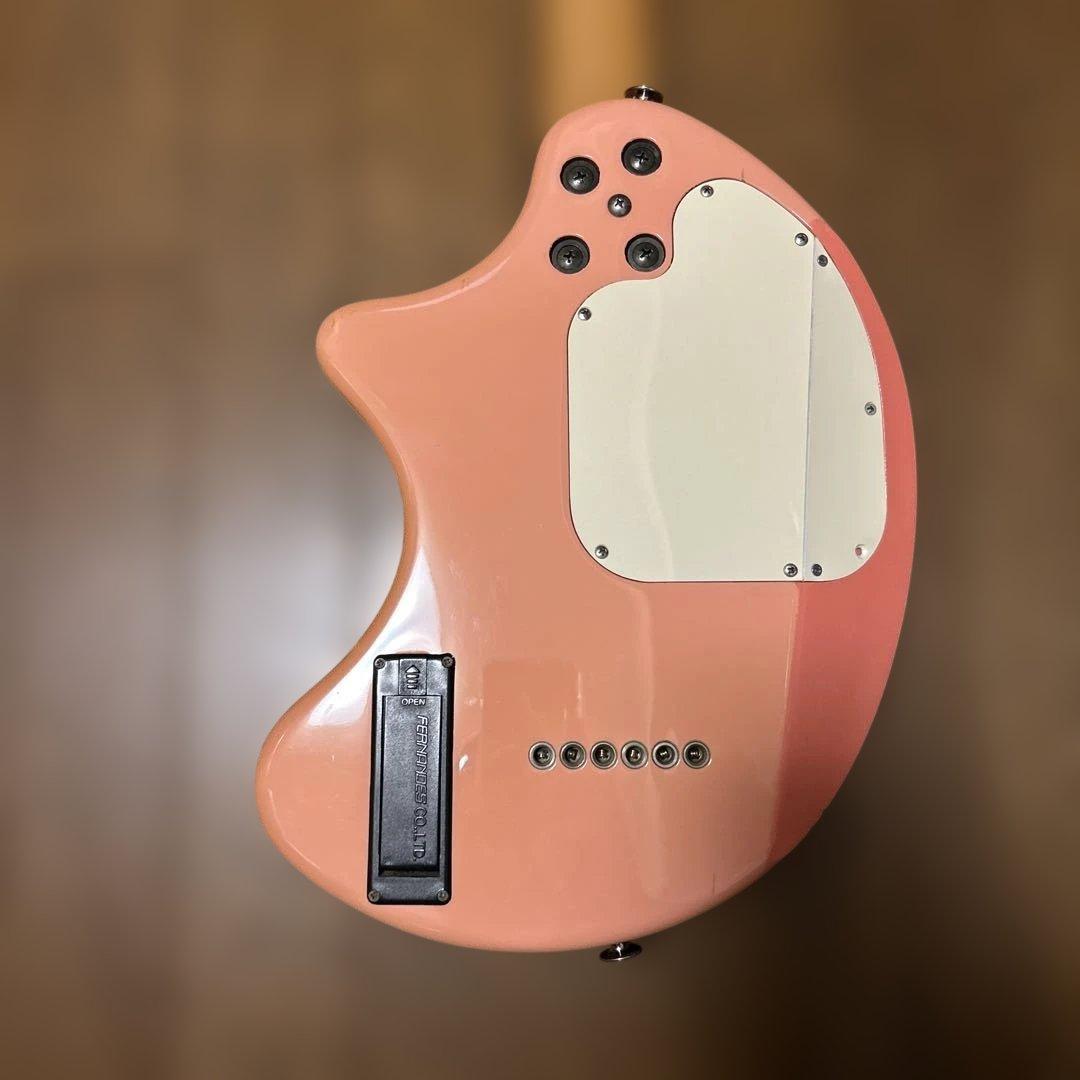 FERNANDES　ZO-3 エレキギター　ピンク