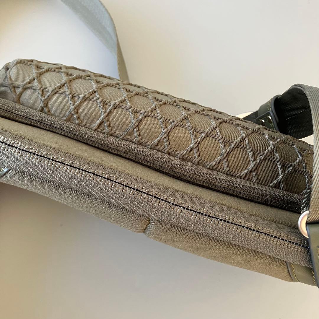 ◆美品 LAQUOH ラクーオ 2way ショルダーバッグ ボディバッグ