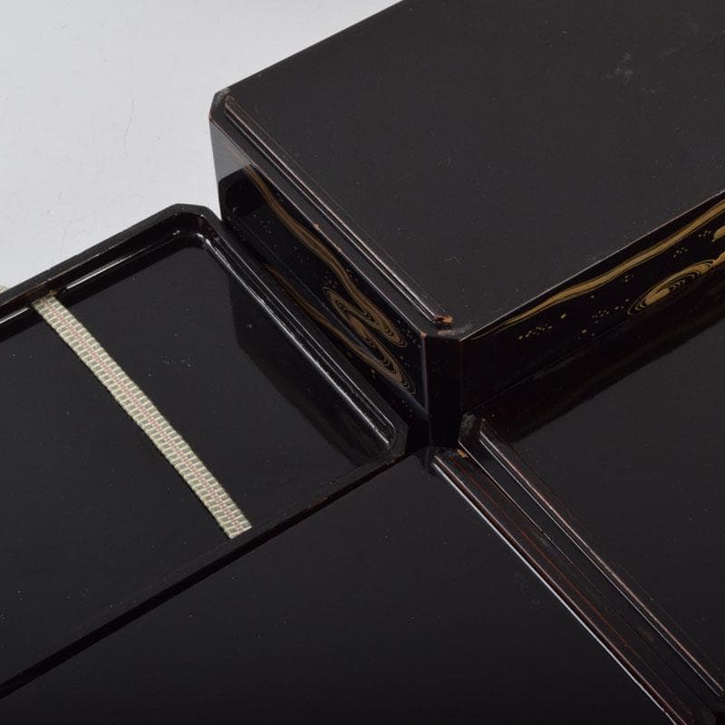 茶道具　黒漆　花草蒔絵　五段重箱　共箱　C　9121