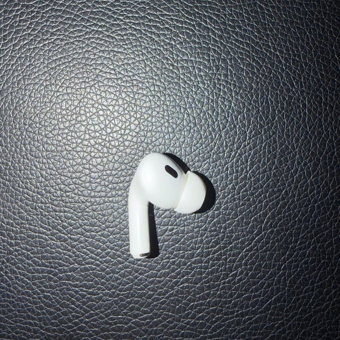 AirPods Pro 2 純正 箱・ライトニング付き 左耳+ケース リペア済み