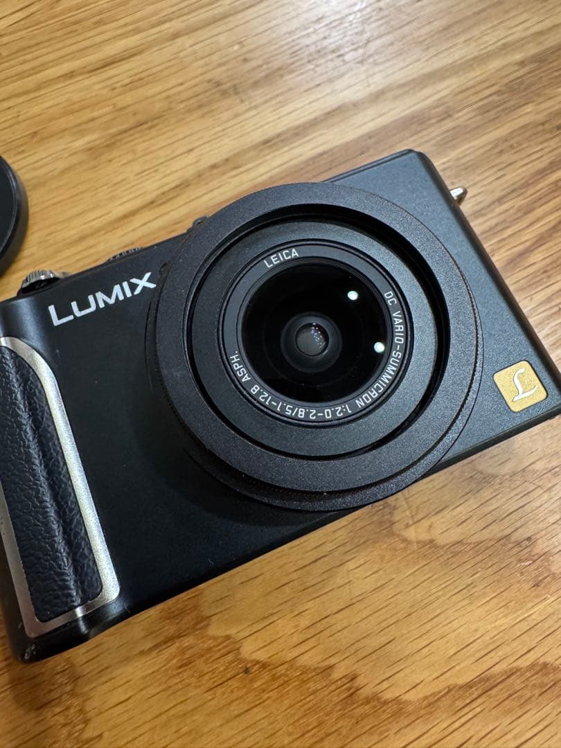 Panasonic LUMIX DMC-LX3 ☆ライカレンズ搭載 F2.0 - メルカリ
