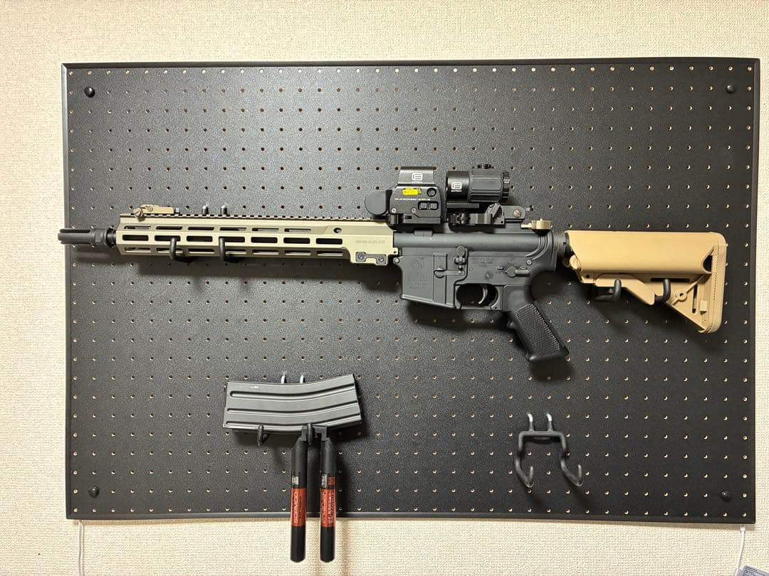 URG-I 次世代電動ガン ブラック/タン