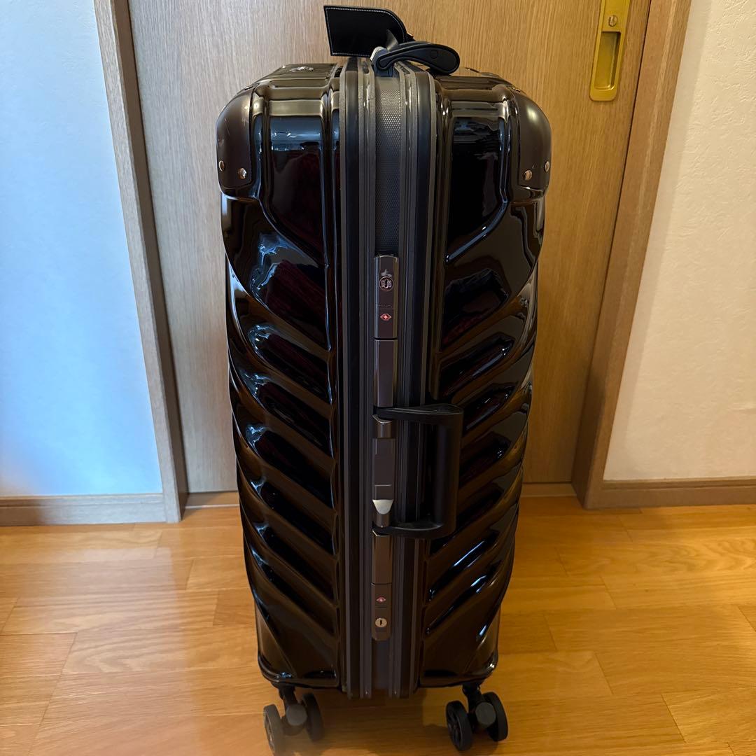 大型 約93L ブラック 波状テクスチャ キャリーケース スーツケース 大型