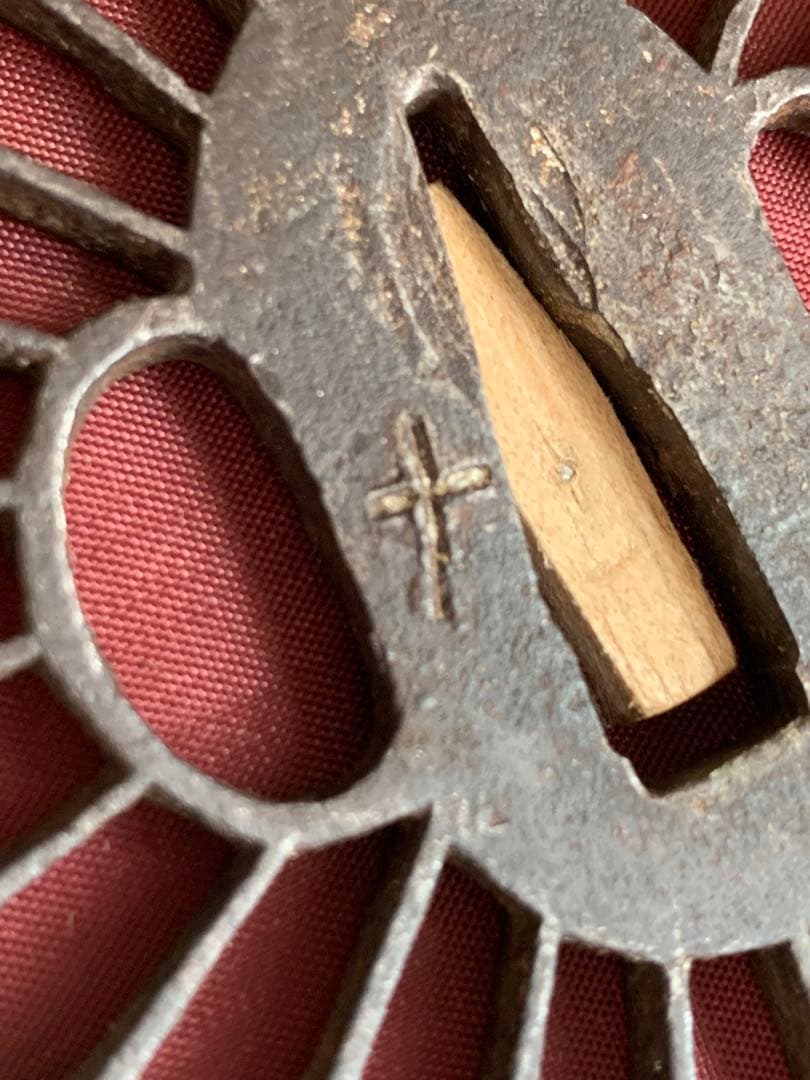 隠れキリシタン 鍔 日本刀 鐔 隠れ切支丹 潜伏 十字架 江戸時代 勾玉