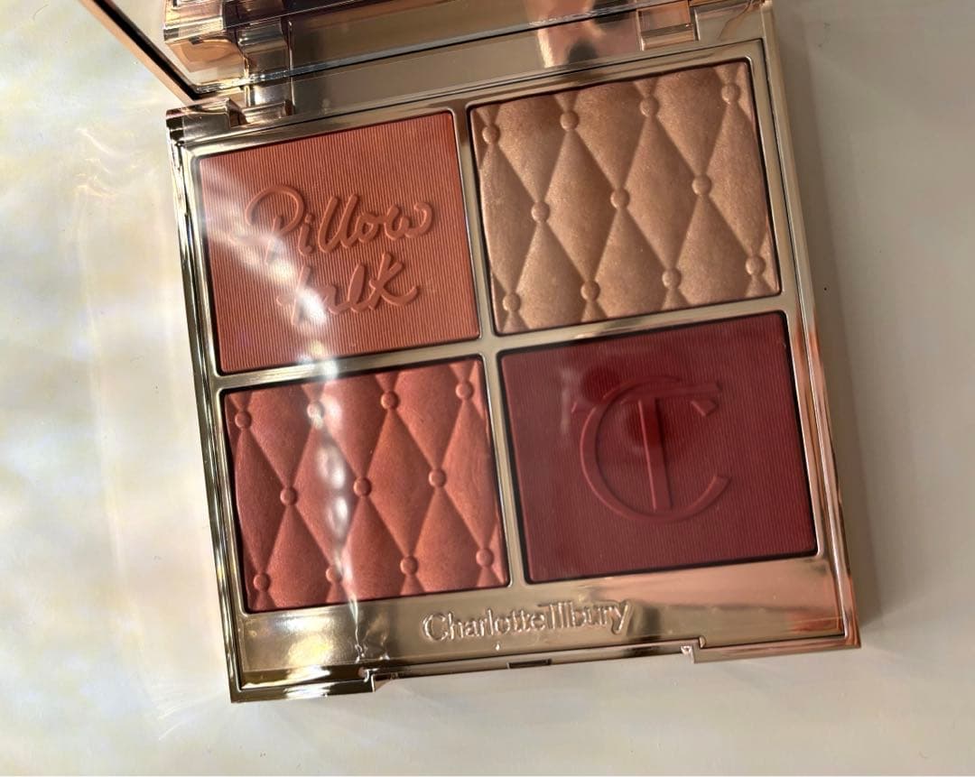 シャーロットティルブリー ピロートーク フェイスパレット