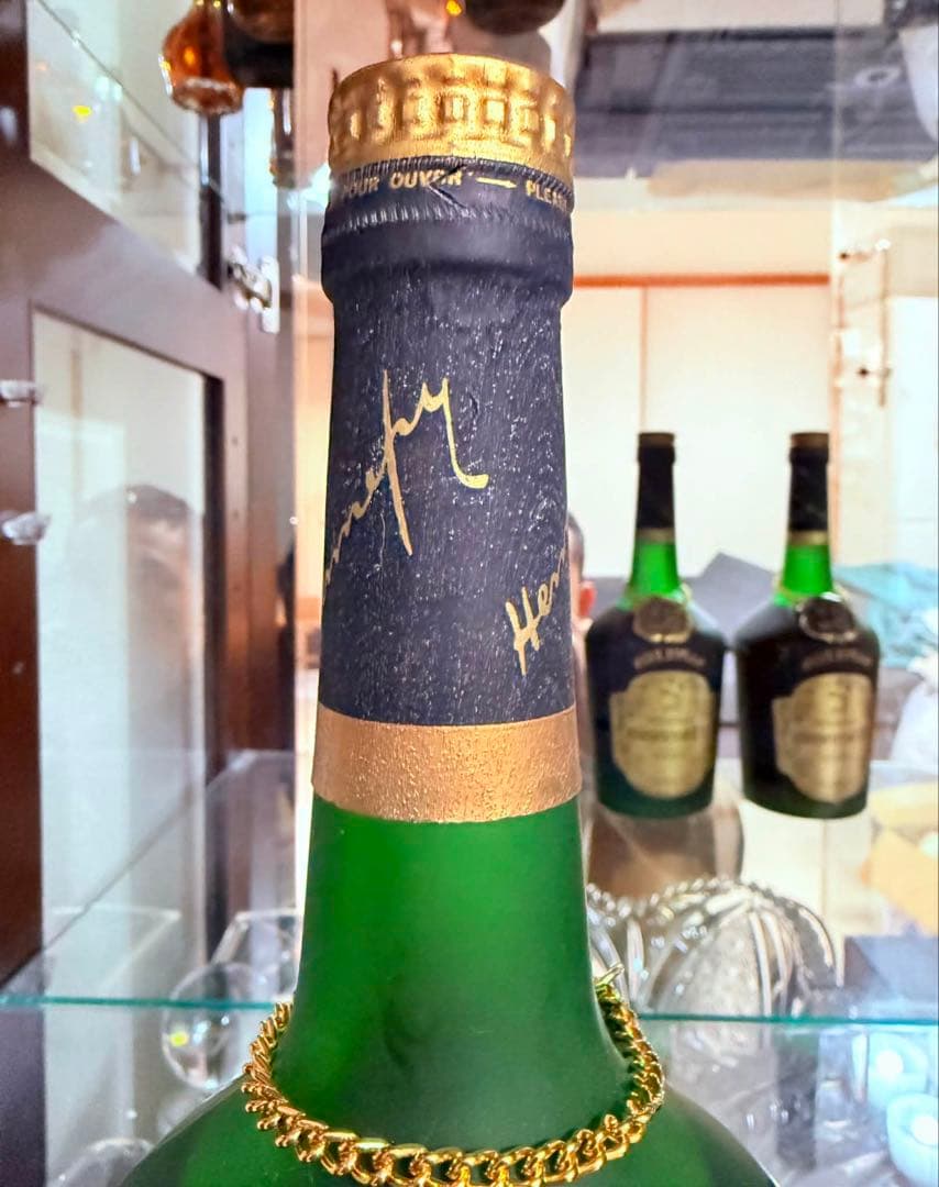 Hennessy Napoleon コニャック 700ml 3本. - メルカリ