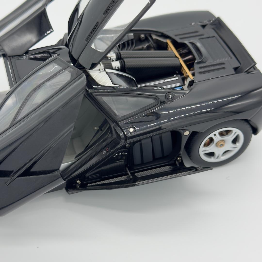 マクラーレン F1 1/18 ブラック　希少　レア　AUTO art