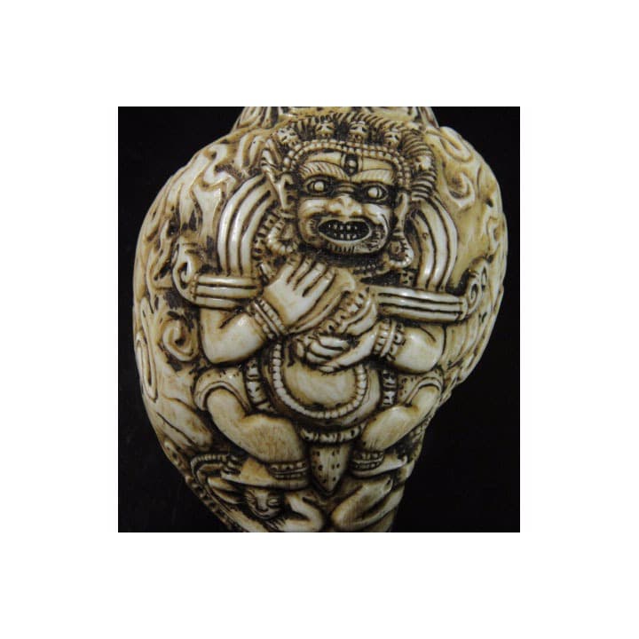 ◇チベット密教法具 法螺貝（シャンカ）ーマハーカーラ（大黒天）