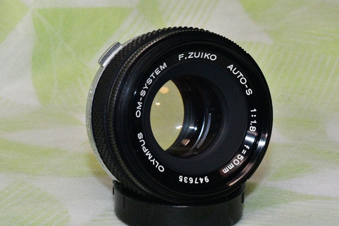 《動作品》OLYMPUS OM-10 + 50/1.8付き 　a323-2