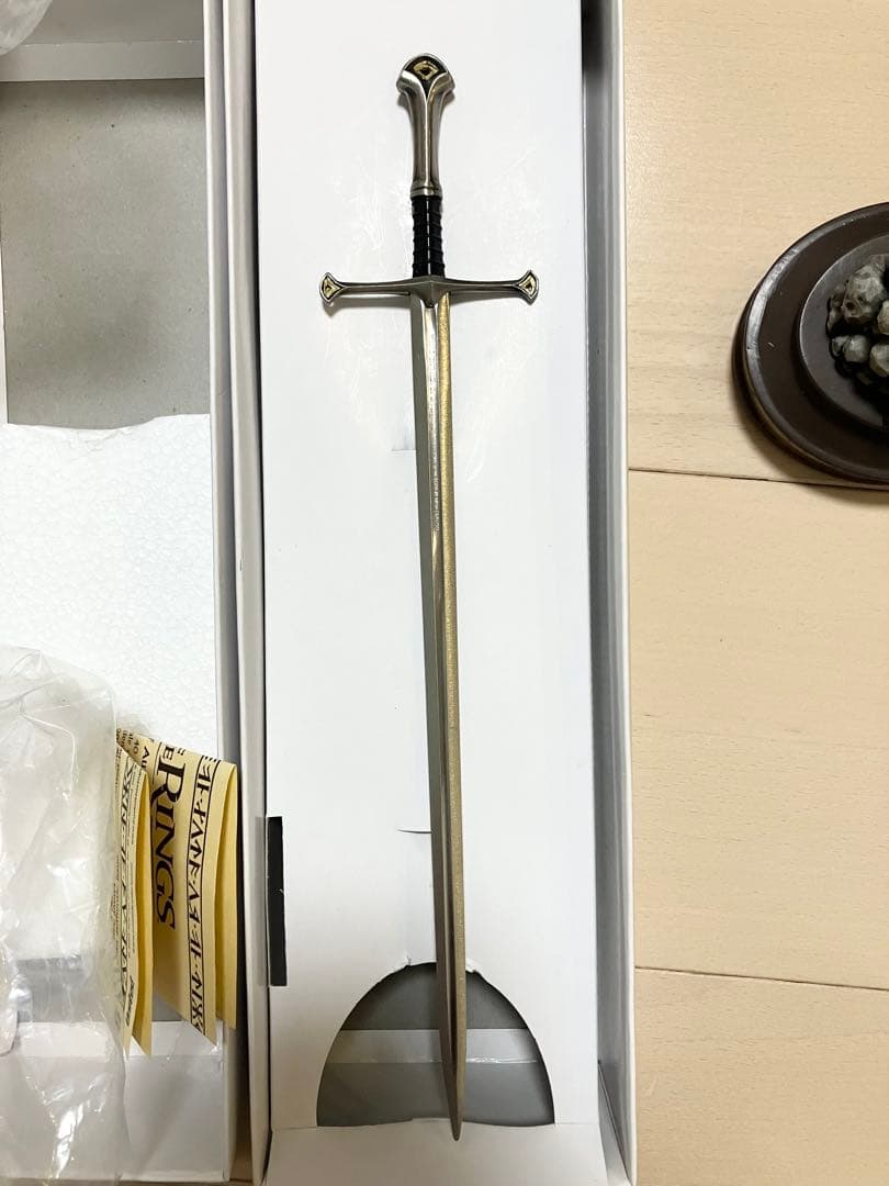 希少】 ロードオブザリング ナルシル ペーパーナイフ 剣 - メルカリ
