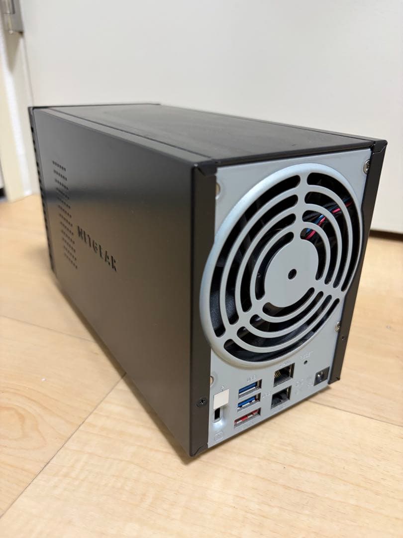 NETGEAR ReadyNAS RN212 2ベイデスクトップ型ストレージの通販はau PAY
