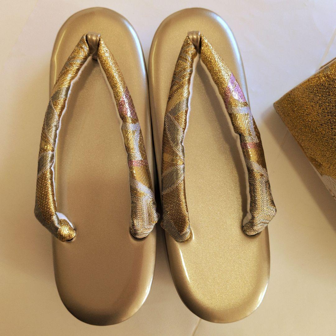 草履とバッグのセット 金色花柄